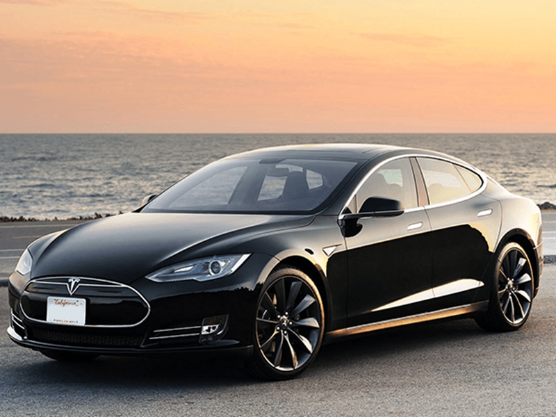 سيّارة "تيسلا موديل اس Tesla Model S" تأتي في المرتبة الأولى للسنة الثانية على التوالي